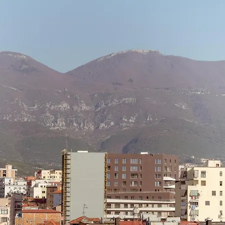 With Big Balcony Appartement